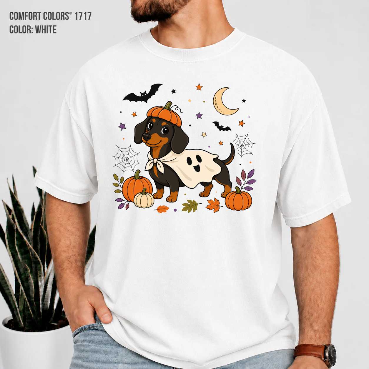 Halloween Dachshund Ghost T-Shirt for Dog Lovers with Spooky Pumpkin and Wiener Dog Design